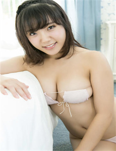 久草原精品资源视频-欧洲老妇60一70