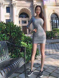 还珠格格之风儿阵阵吹-h小游戏欺凌女战士