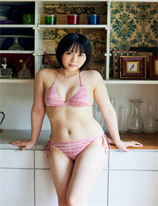 奇热剧集-意大利巨乳女主播
