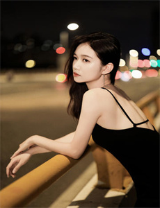 小鬼当家1国语版高清-虐带美女